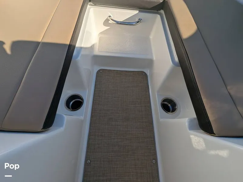 Slide: The Image of Sea Ray SPX190 2020 - 16346033