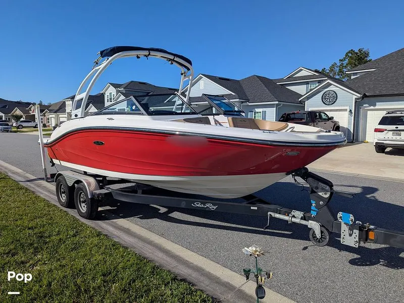 Slide: The Image of Sea Ray SPX190 2020 - 16346050