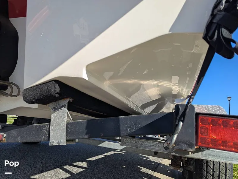 Slide: The Image of Sea Ray SPX190 2020 - 16346057