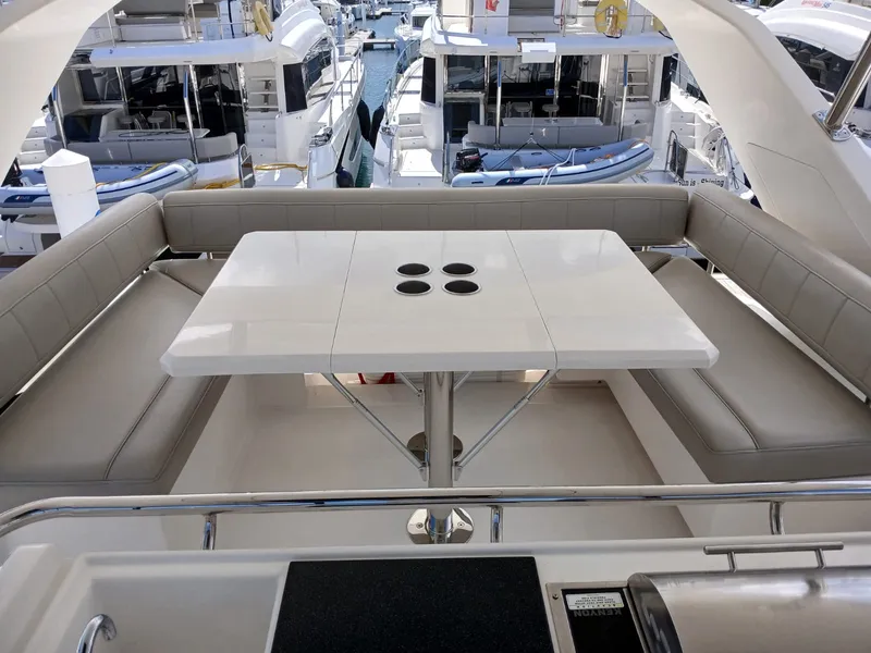 Slide: The Image of Aquila 44 2022 - 16