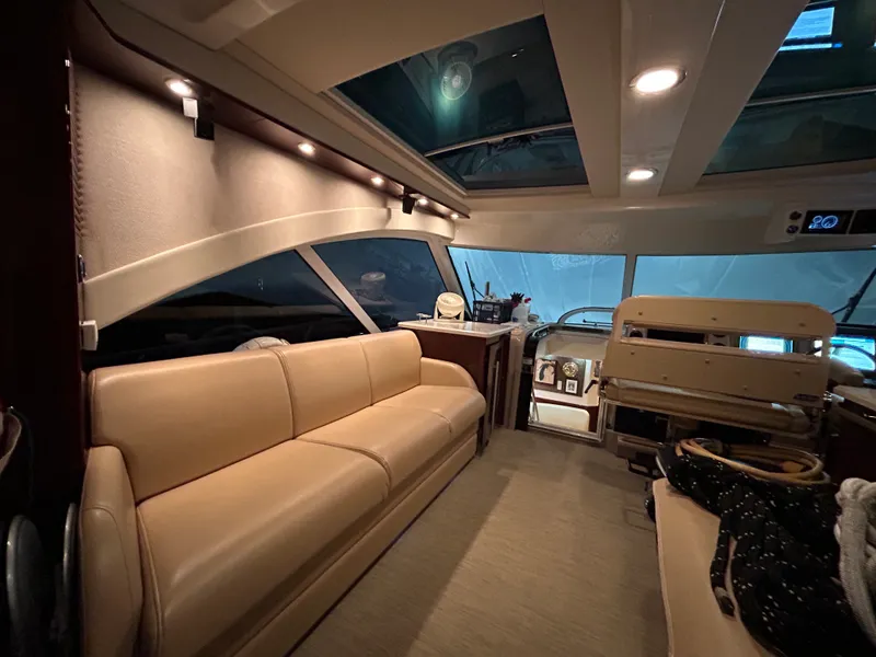Slide: The Image of Sea Ray 610 SUNDANCER 2010 - 13