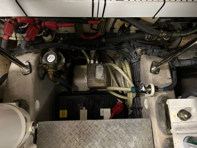 Slide: The Image of Sea Ray 610 SUNDANCER 2010 - 48