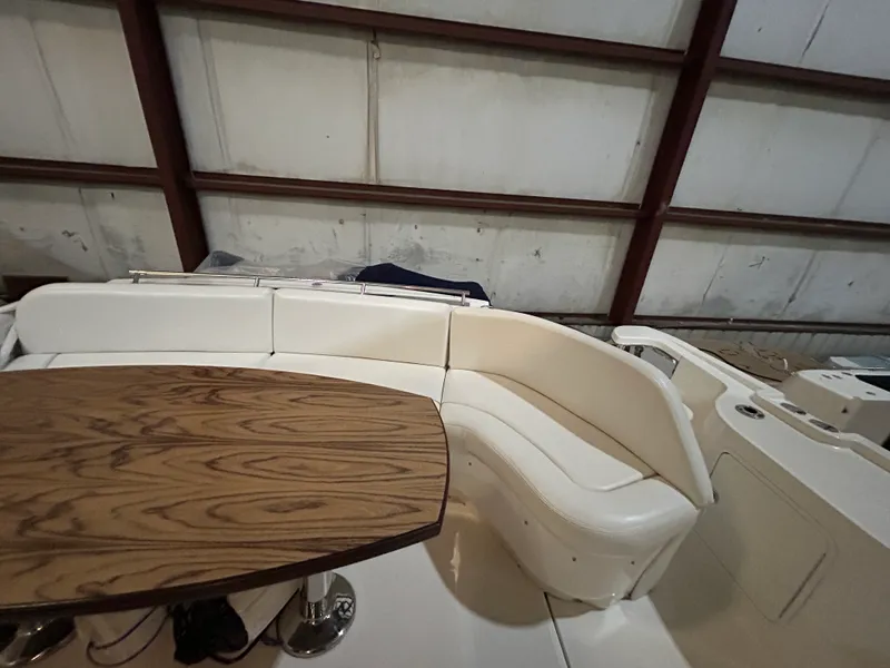 Slide: The Image of Sea Ray 610 SUNDANCER 2010 - 9