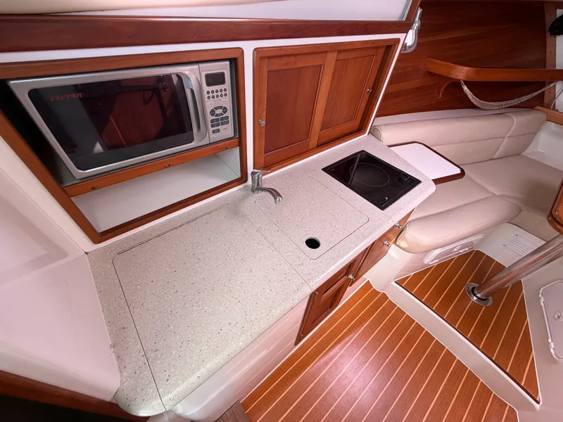 Slide: The Image of MJM 29Z OB 2008 - 40