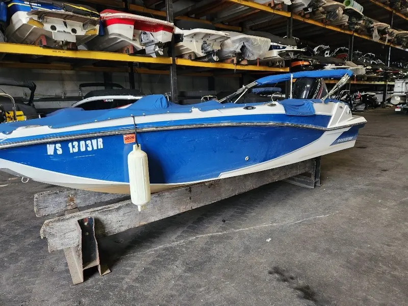 Slide: The Image of Glastron 180 GTD 2019 - 1