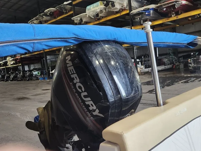 Slide: The Image of Glastron 180 GTD 2019 - 13