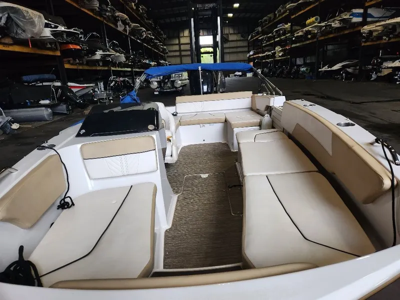 Slide: The Image of Glastron 180 GTD 2019 - 8