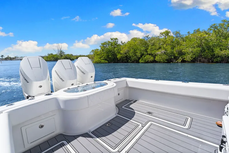 Slide: The Image of Onslow Bay 37 TE 2024 - 11