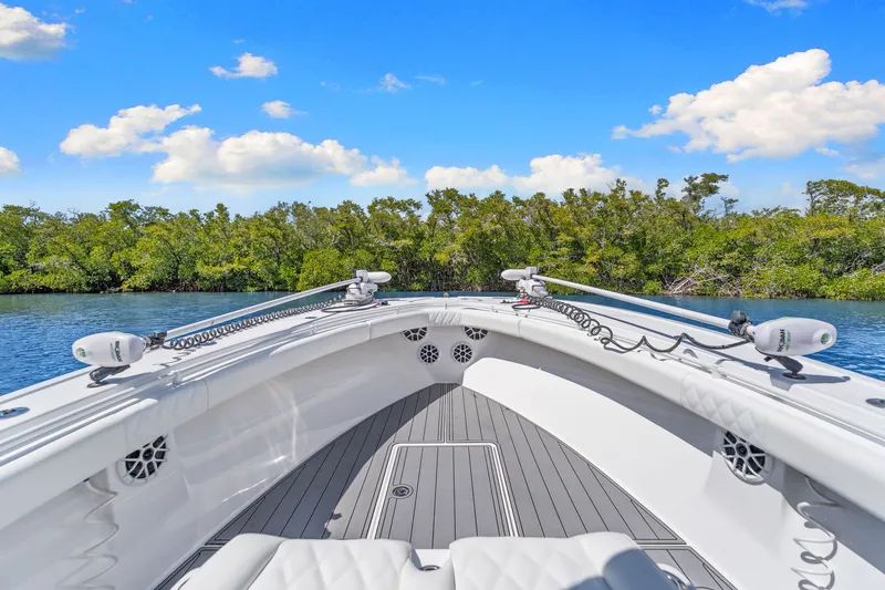 Slide: The Image of Onslow Bay 37 TE 2024 - 35