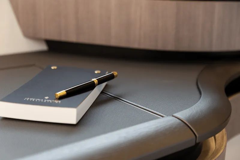 Slide: The Image of Galeon 560 FLY 2026 - 87