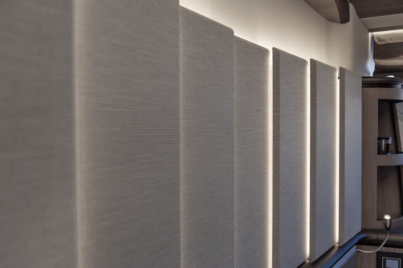 Slide: The Image of Galeon 560 FLY 2026 - 89