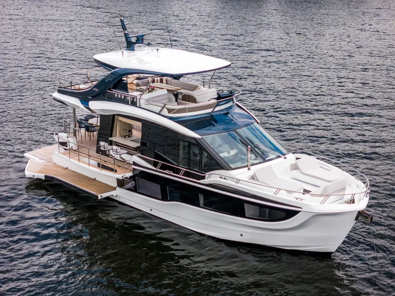 Slide: The Image of Galeon 620 FLY 2026 - 15