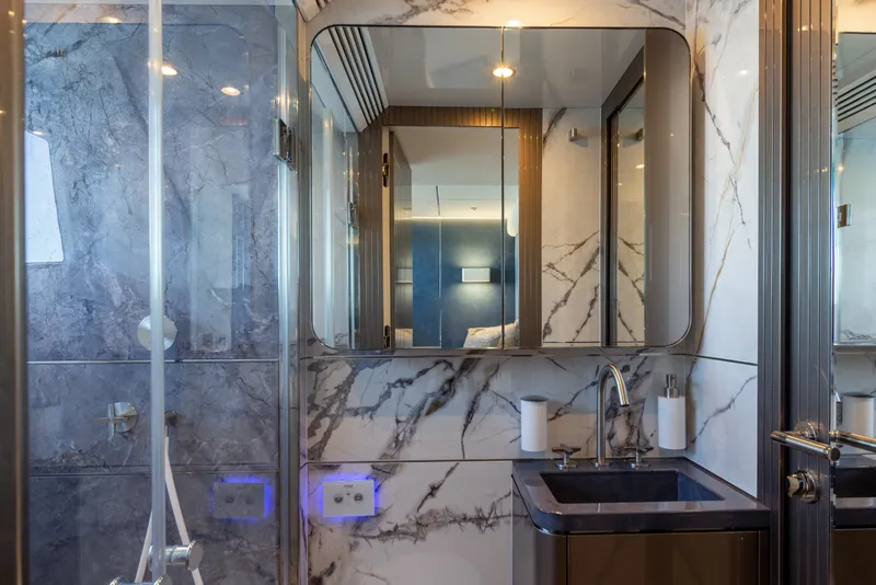 Slide: The Image of Galeon 620 FLY 2026 - 40