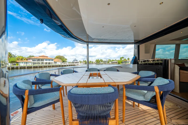 Slide: The Image of Galeon 620 FLY 2026 - 55