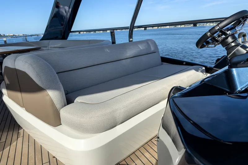 Slide: The Image of Galeon 620 FLY 2026 - 39