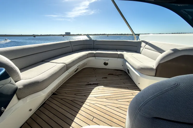 Slide: The Image of Galeon 620 FLY 2026 - 35
