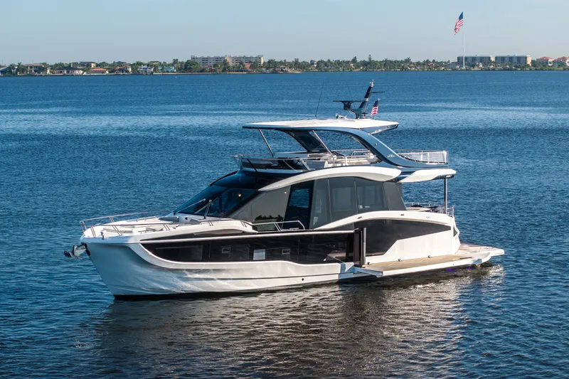 Slide: The Image of Galeon 620 FLY 2026 - 49