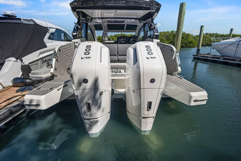 Slide: The Image of Galeon 375 GTO 2023 - 11