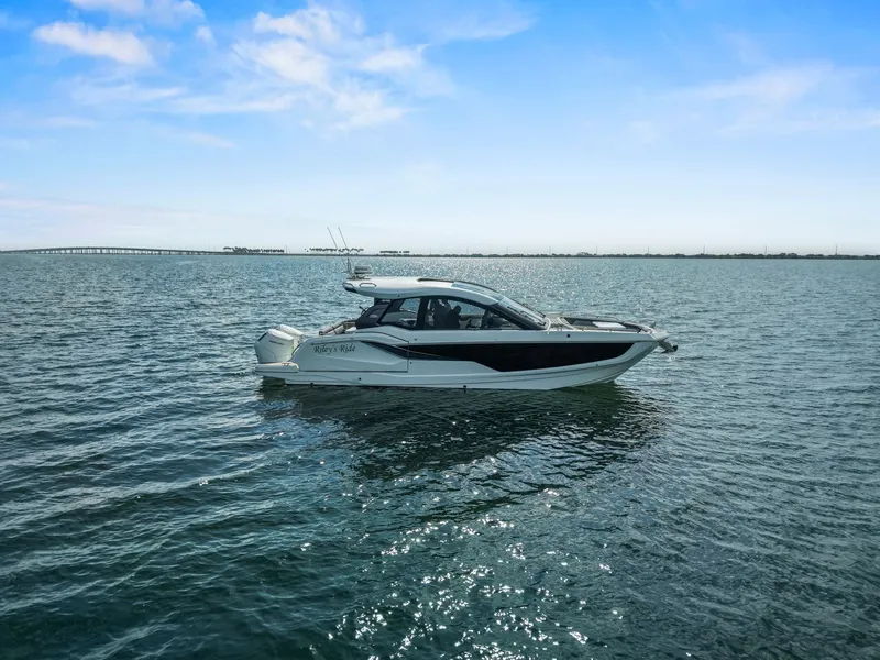 Slide: The Image of Galeon 375 GTO 2023 - 2