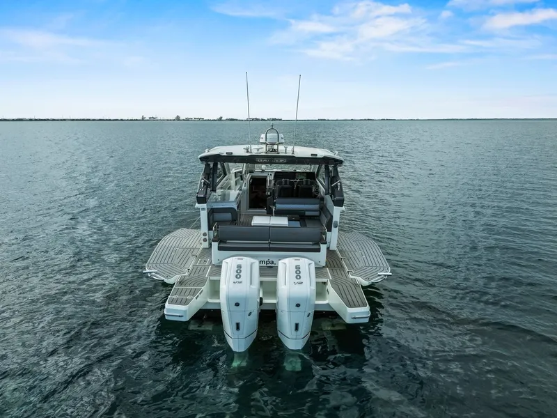 Slide: The Image of Galeon 375 GTO 2023 - 8