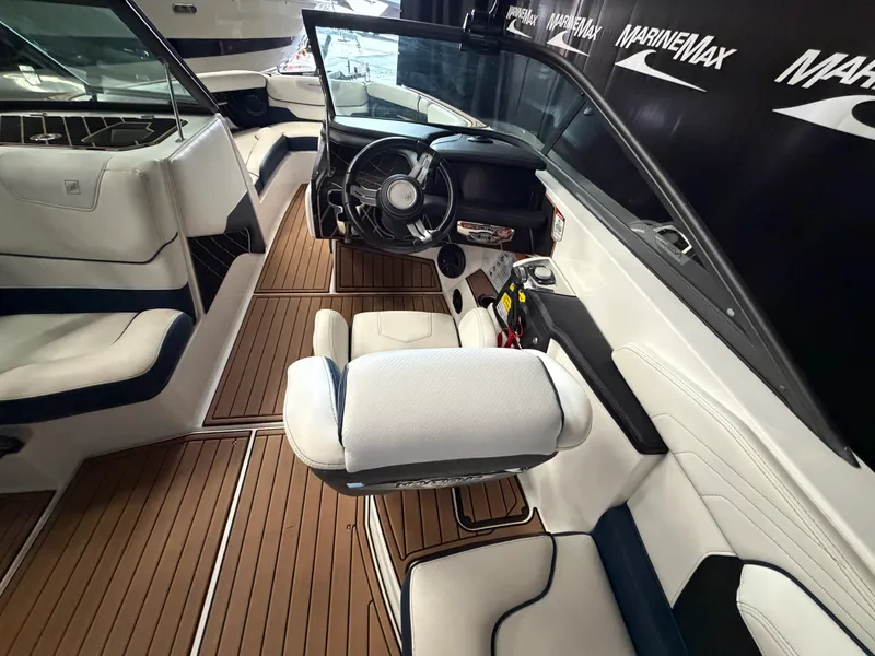 Slide: The Image of Nautique Super Air Nautique GS22 2019 - 26