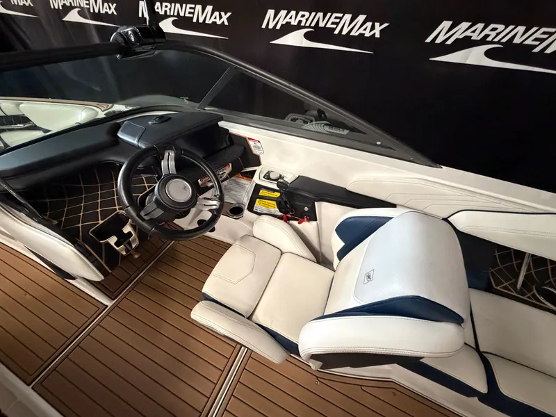 Slide: The Image of Nautique Super Air Nautique GS22 2019 - 27