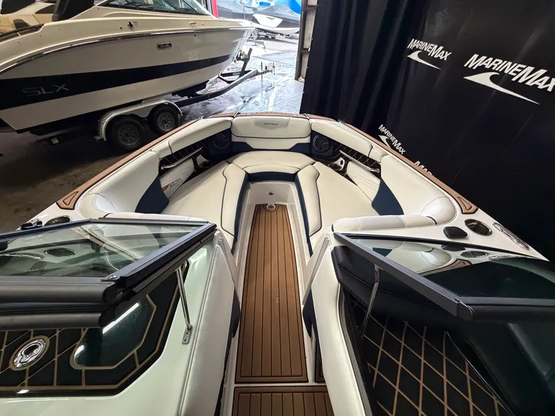 Slide: The Image of Nautique Super Air Nautique GS22 2019 - 34