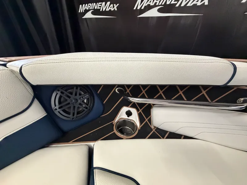 Slide: The Image of Nautique Super Air Nautique GS22 2019 - 38