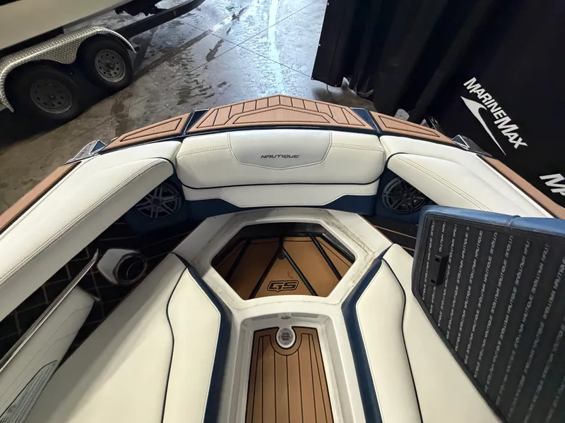 Slide: The Image of Nautique Super Air Nautique GS22 2019 - 40
