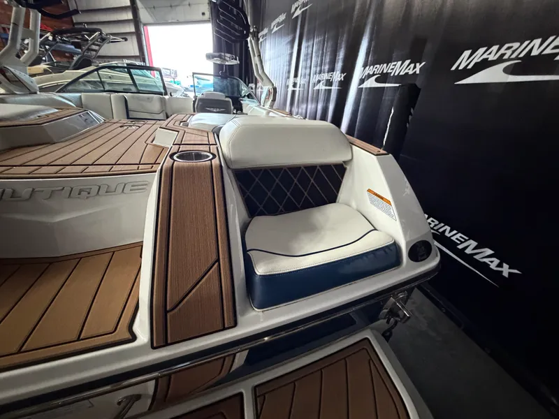 Slide: The Image of Nautique Super Air Nautique GS22 2019 - 7