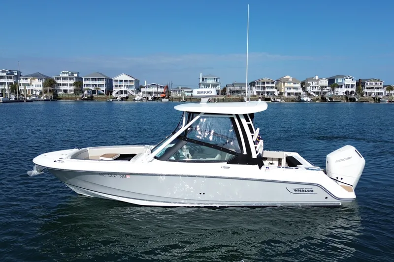 The Image of Boston Whaler 240 VANTAGE 2023 - 0