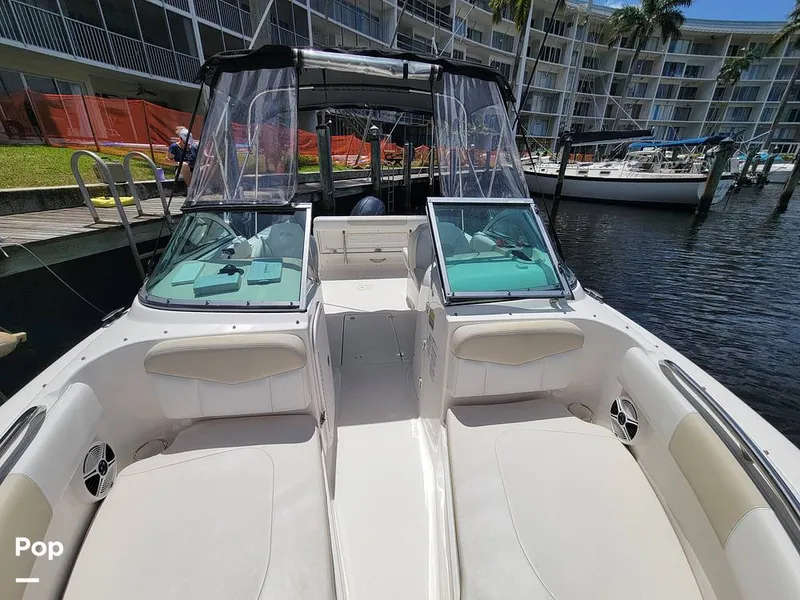 Slide: The Image of Robalo 227 2015 - 16343289