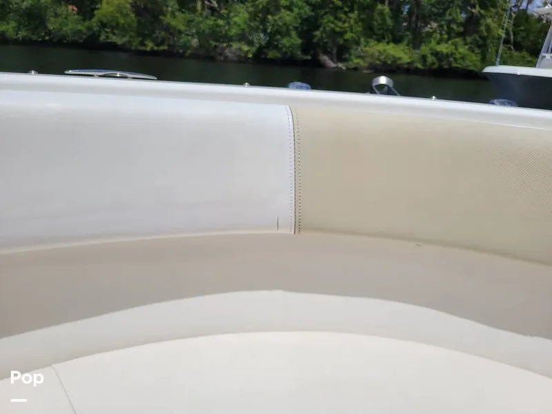 Slide: The Image of Robalo 227 2015 - 16343303