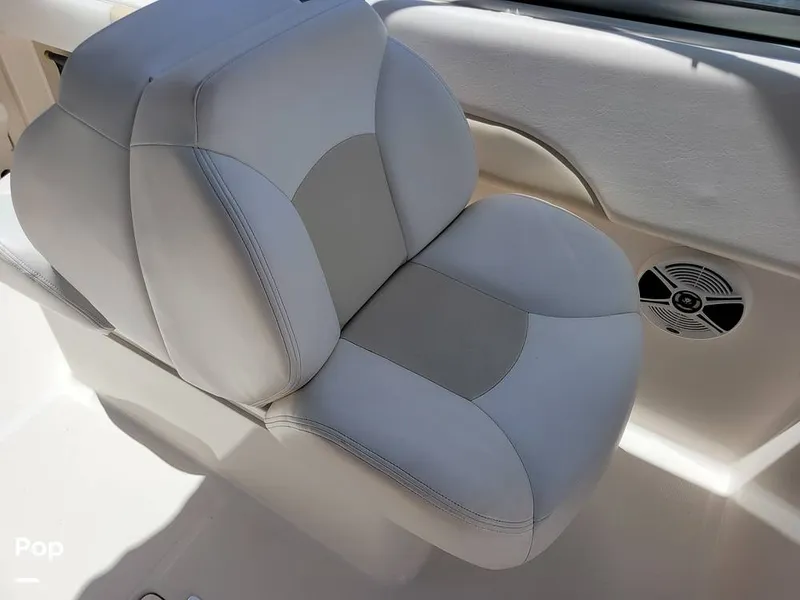 Slide: The Image of Robalo 227 2015 - 16343305