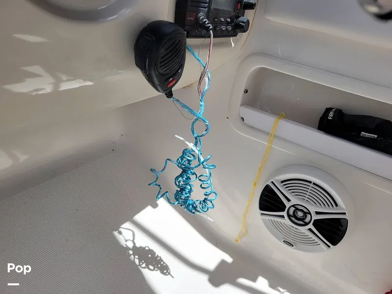 Slide: The Image of Robalo 227 2015 - 16343310