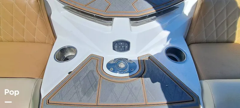 Slide: The Image of Tige Z3 2023 - 16372120