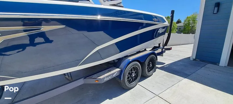 Slide: The Image of Tige Z3 2023 - 16372100