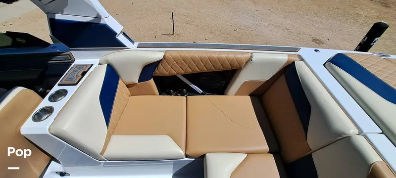 Slide: The Image of Tige Z3 2023 - 16372132