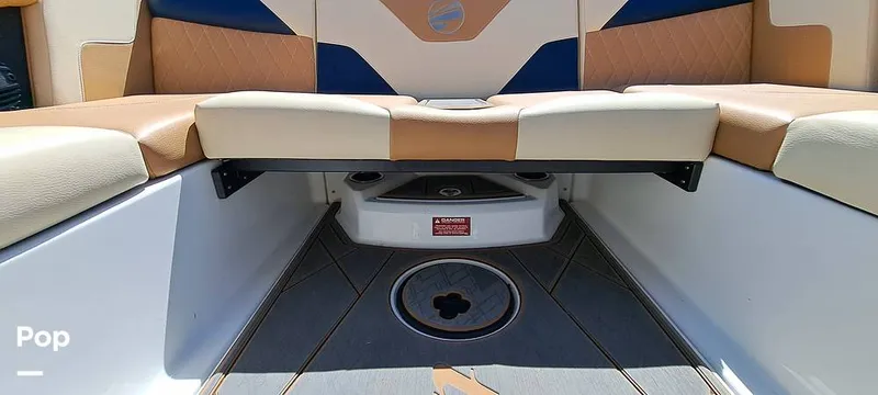 Slide: The Image of Tige Z3 2023 - 16372139