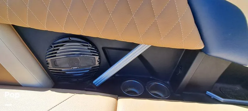 Slide: The Image of Tige Z3 2023 - 16372142