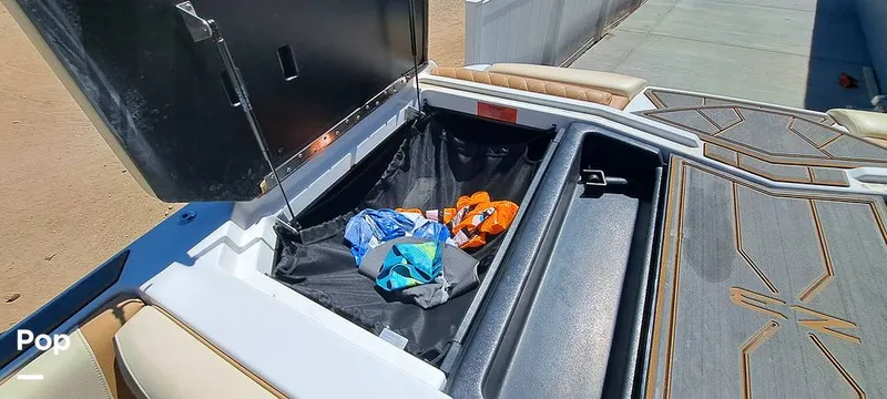 Slide: The Image of Tige Z3 2023 - 16372164