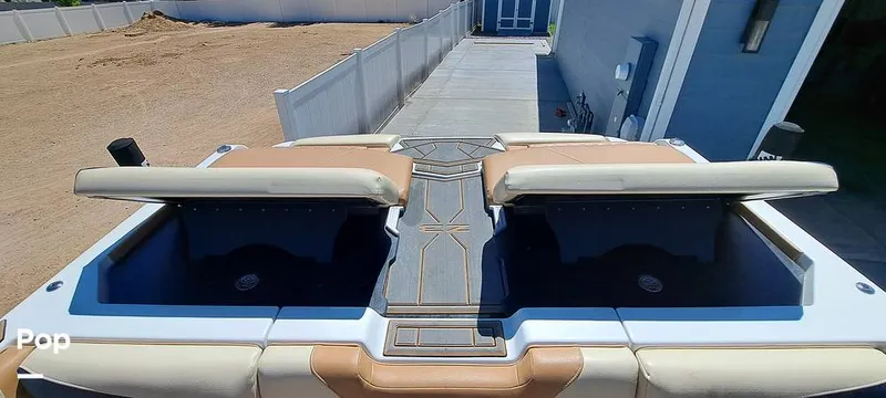 Slide: The Image of Tige Z3 2023 - 16372165