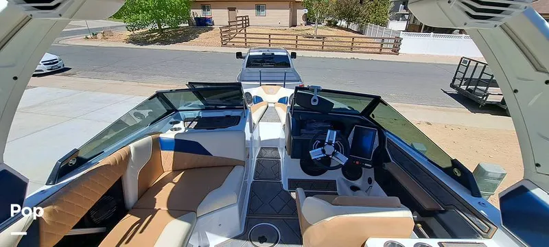 Slide: The Image of Tige Z3 2023 - 16372121