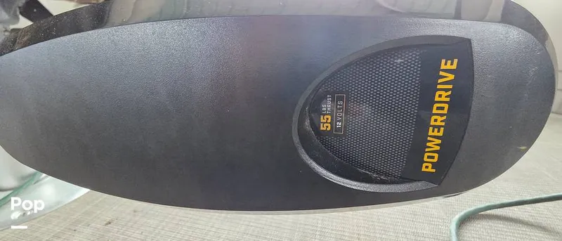 Slide: The Image of Sun Tracker Fishin' Barge 22 DLX 2021 - 16348612