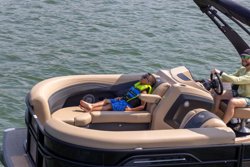 Slide: The Image of Barletta Cabrio 24 M 2026 - 3