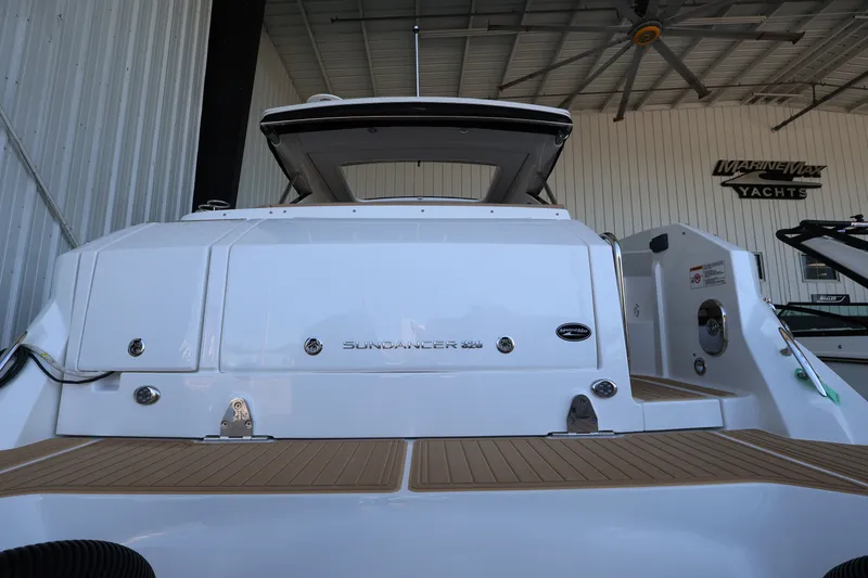 Slide: The Image of Sea Ray Sundancer 320 Outboard 2026 - 6