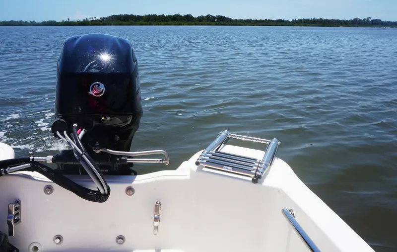 Slide: The Image of Boston Whaler 130 Super Sport 2023 - 14