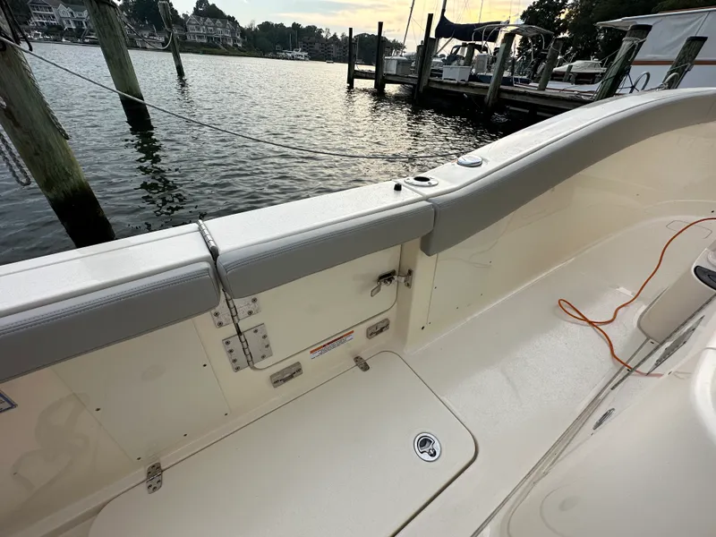 Slide: The Image of Scout 277 LXF 2024 - 14