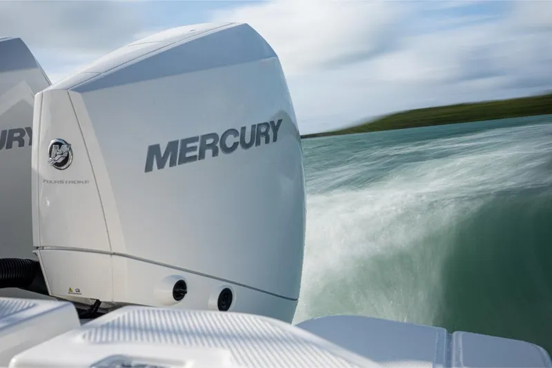 Slide: The Image of Boston Whaler 280 Dauntless 2023 - 68