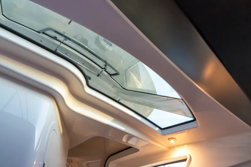 Slide: The Image of Boston Whaler 350 Realm 2026 - 29